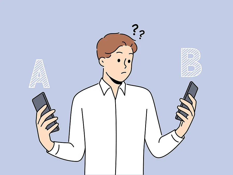 Uma ilustração em quadrinhos de uma pessoa confusa segurando dois smartphones, olhando alternadamente para um e para outro com pontos de interrogação acima da cabeça, comparando a opção A, à esquerda, e a opção B, à direita.